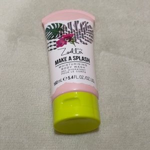 NWT Zoella Make a Splash Body Wash